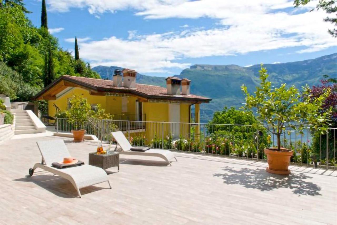 Loft Diva Lake View By Gardadomusmea Tremosine Buitenkant foto