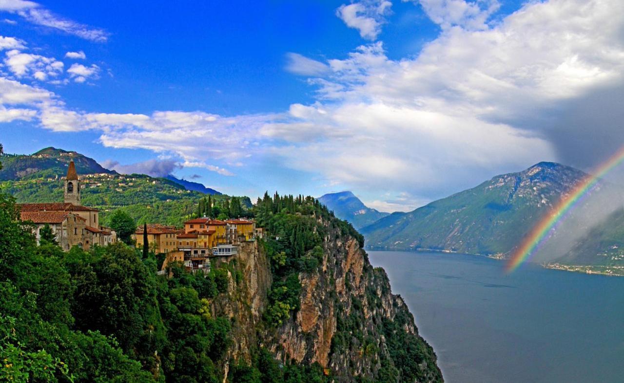 Loft Diva Lake View By Gardadomusmea Tremosine Buitenkant foto